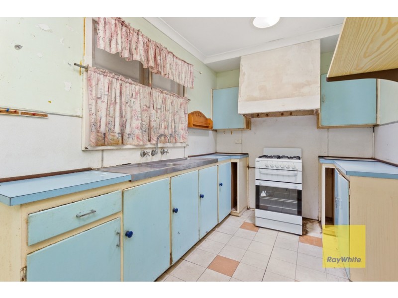 90 Rosher Road, Lockridge WA 6054