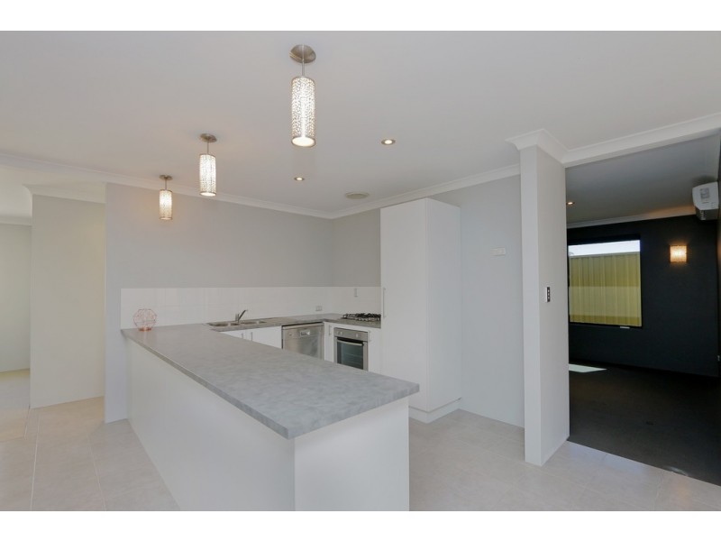 61A Victoria Parade, Midvale WA 6056
