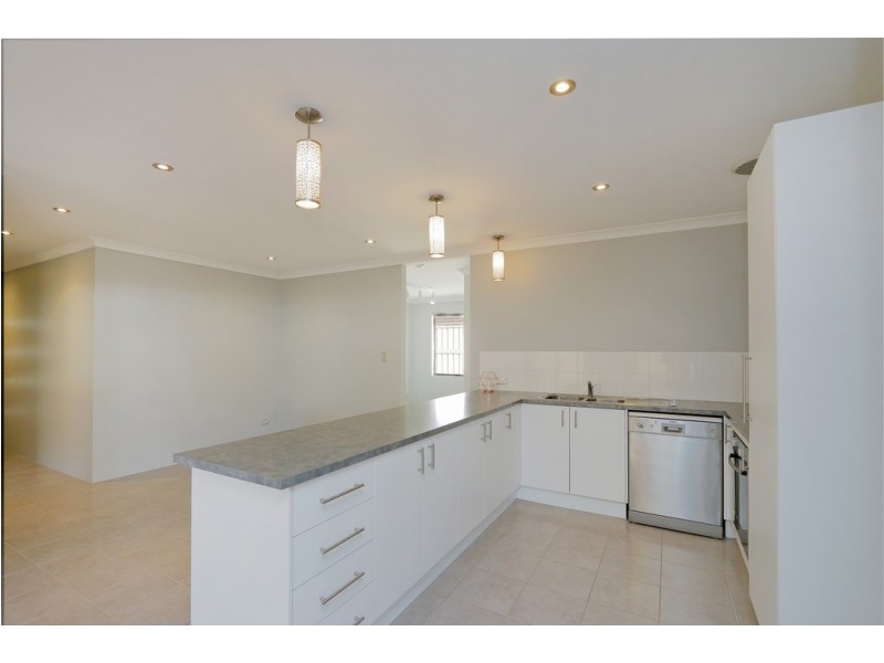 61A Victoria Parade, Midvale WA 6056