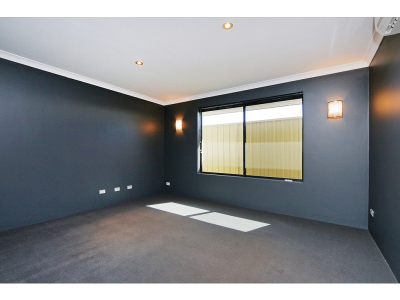 61A Victoria Parade, Midvale WA 6056
