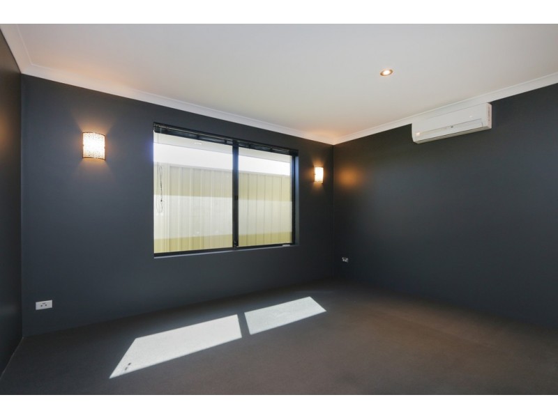 61A Victoria Parade, Midvale WA 6056