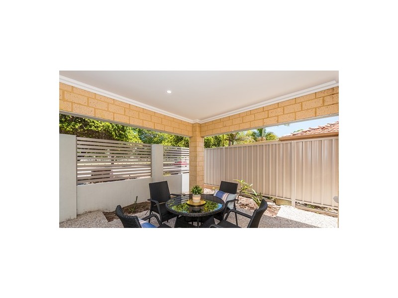 11 Gerring Court, Rivervale WA 6103