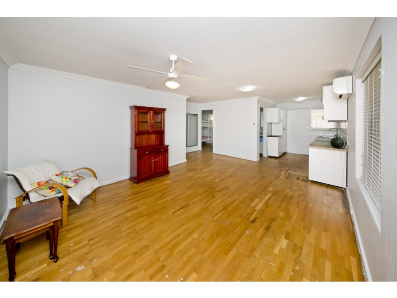 14 Collingwood Street, Dianella WA 6059