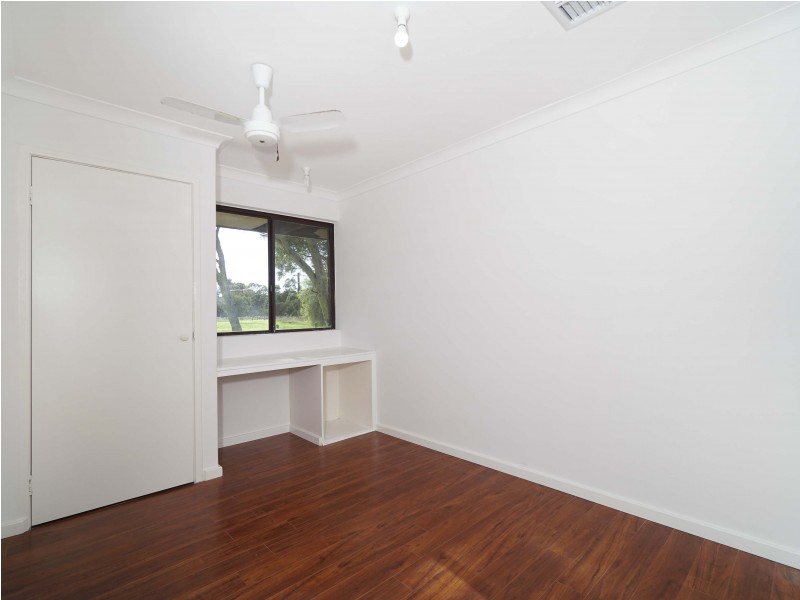 160 McNeill Road, Champion Lakes WA 6111