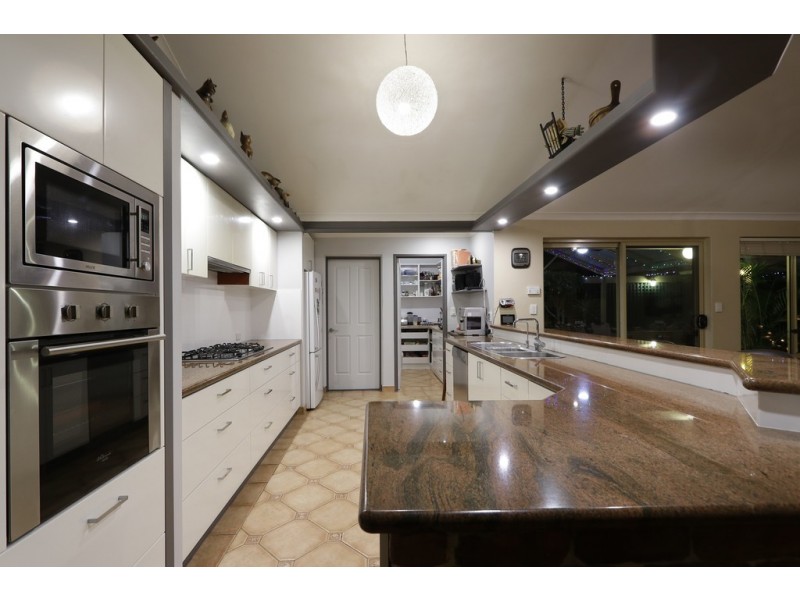 44 Caledonia Avenue, Currambine WA 6028