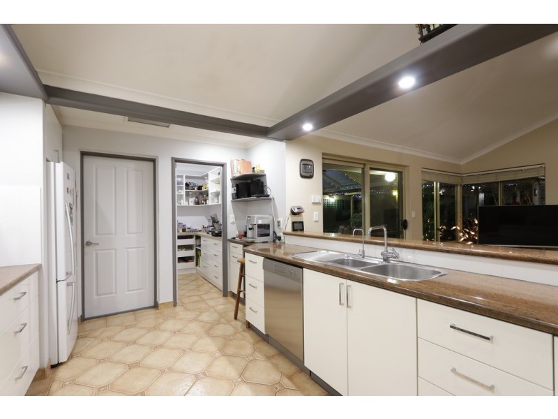 44 Caledonia Avenue, Currambine WA 6028