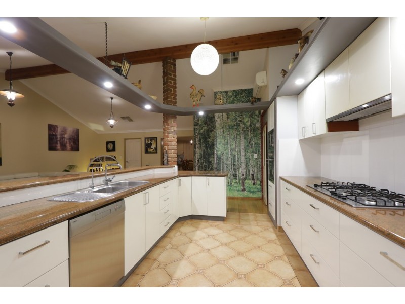 44 Caledonia Avenue, Currambine WA 6028