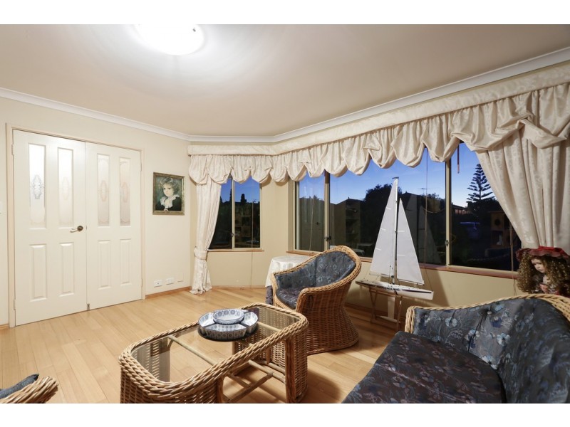 44 Caledonia Avenue, Currambine WA 6028