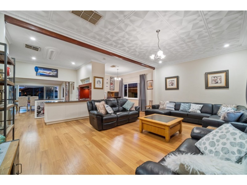 9 River Street, Bassendean WA 6054