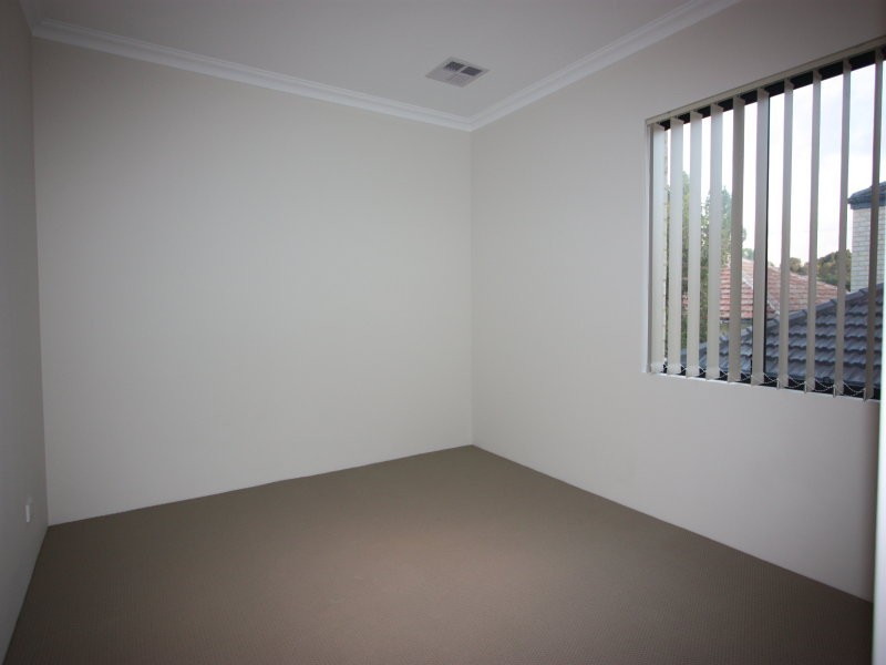 14C Chichester Street, Nollamara WA 6061