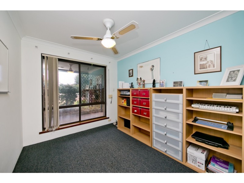 20 Rhine Crescent, Beechboro WA 6063