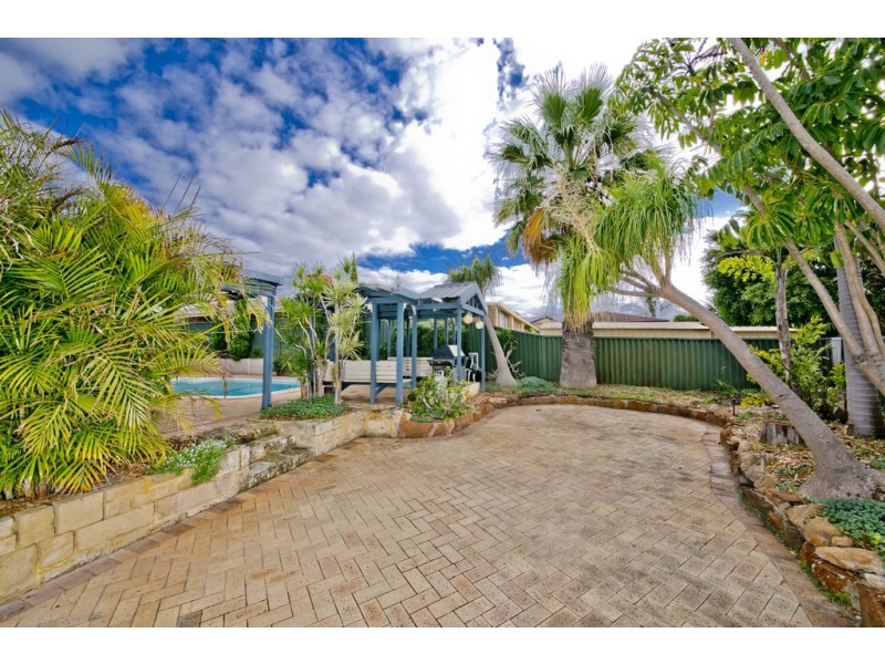 20 Rhine Crescent, Beechboro WA 6063