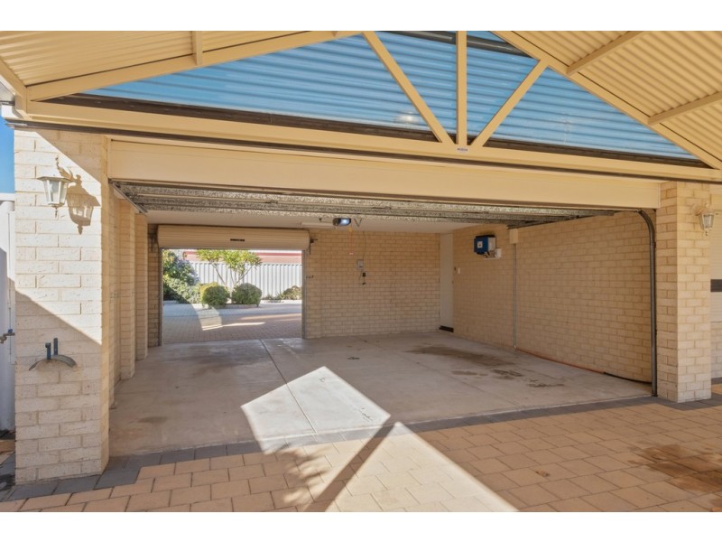 47 Pensacola Avenue, Caversham WA 6055