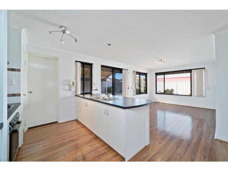 47 Pensacola Avenue, Caversham WA 6055