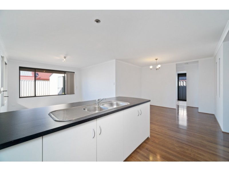 47 Pensacola Avenue, Caversham WA 6055