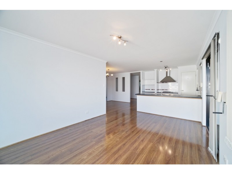 47 Pensacola Avenue, Caversham WA 6055