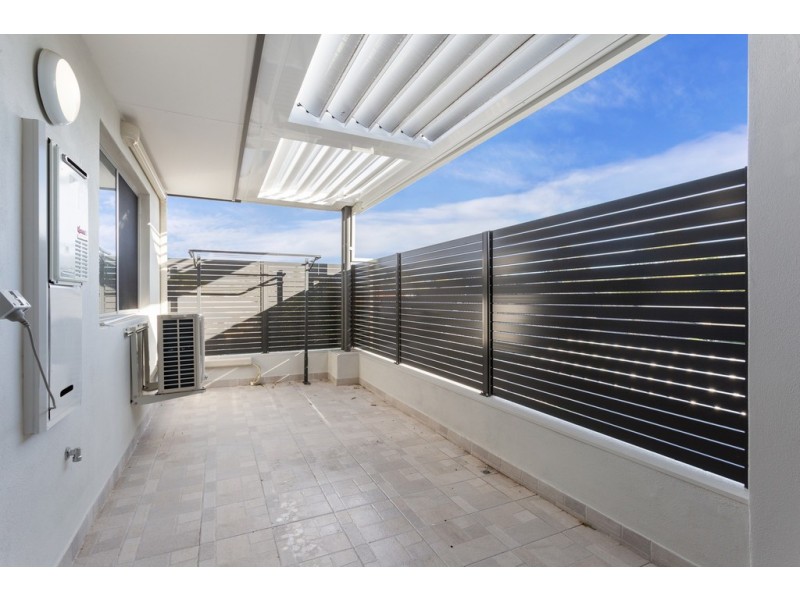 8/21 Third Ave, Bassendean WA 6054