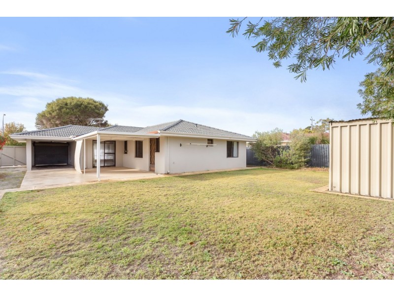 1 Northmoor Road, Eden Hill WA 6054