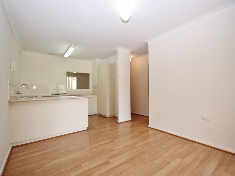 4/36 Halland Way, Westminster WA 6061