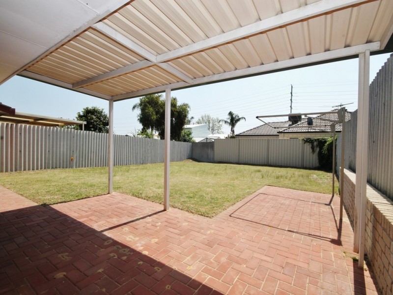 4/36 Halland Way, Westminster WA 6061