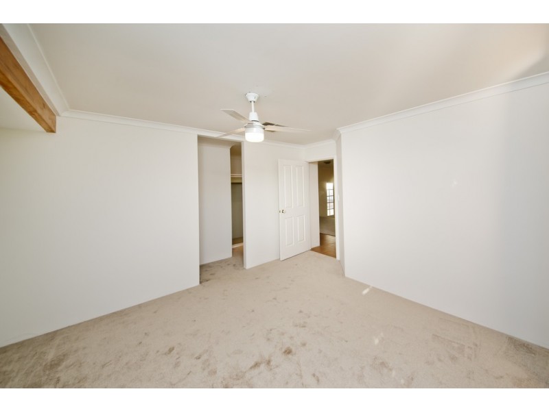 12 Laura Rise, Marangaroo WA 6064