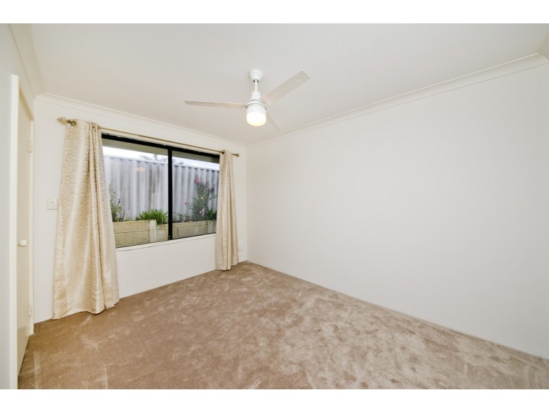 12 Laura Rise, Marangaroo WA 6064