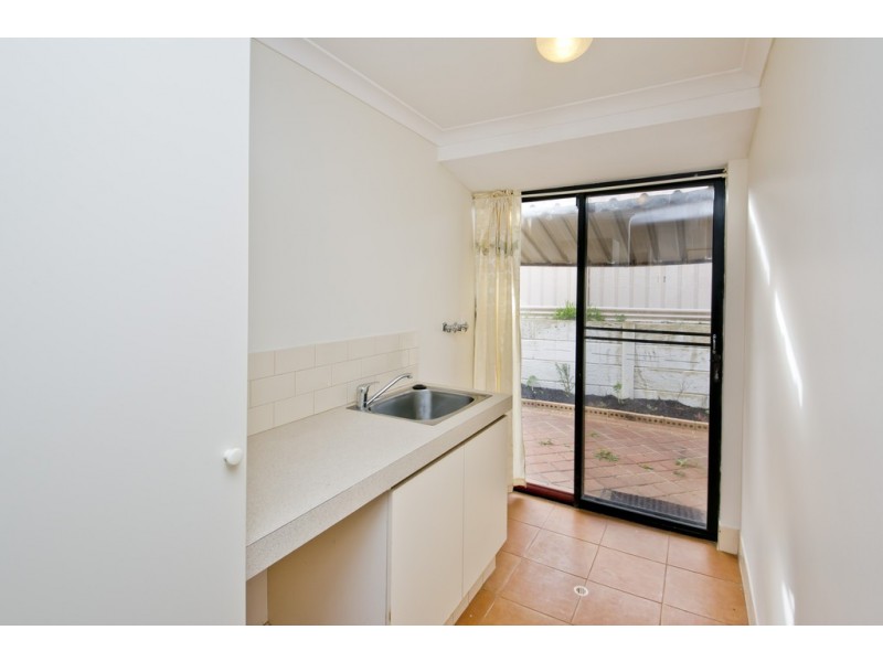 12 Laura Rise, Marangaroo WA 6064