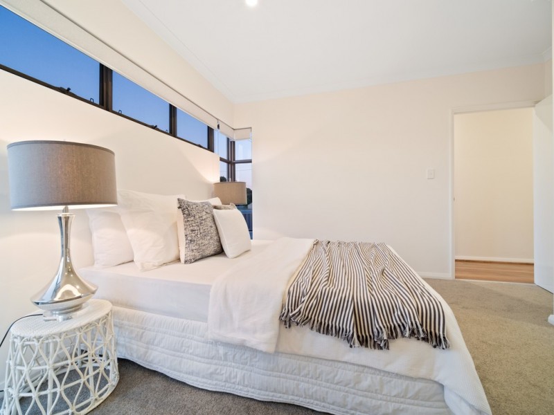 6/4 Canterbury Court, Nollamara WA 6061