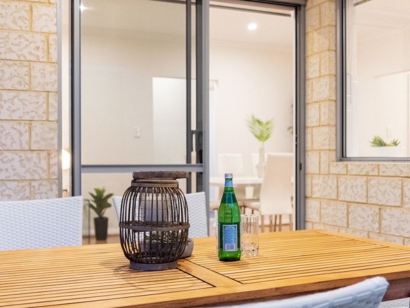 6/4 Canterbury Court, Nollamara WA 6061