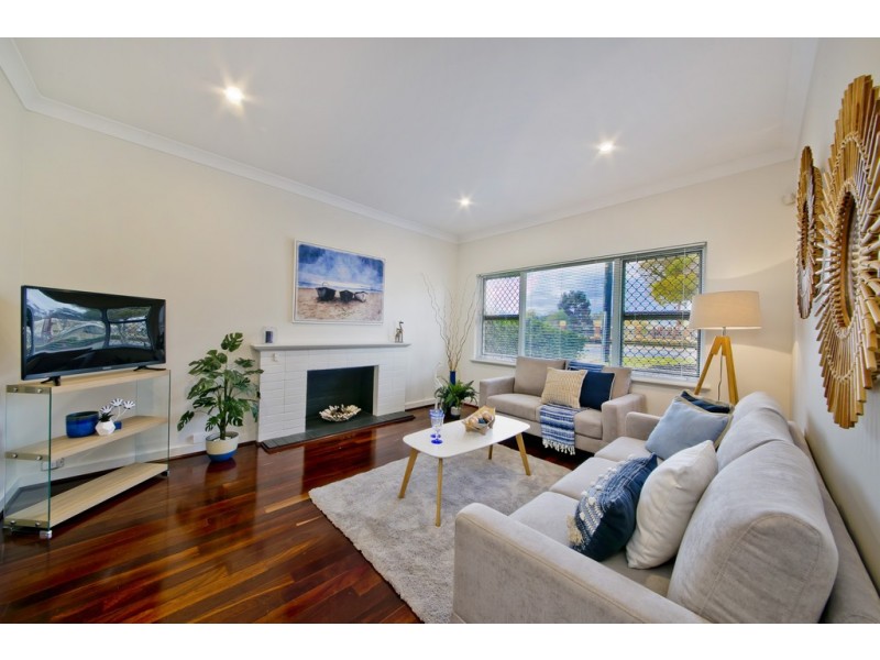 24 Smith Street, Dianella WA 6059