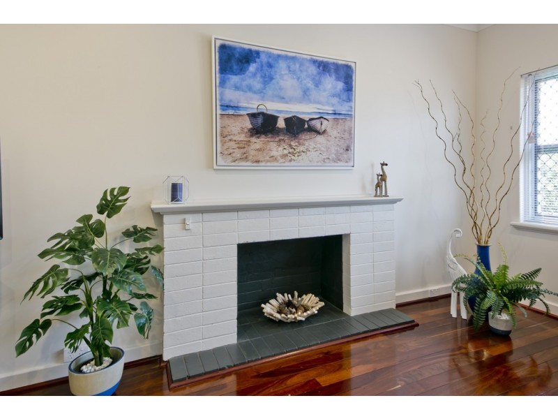 24 Smith Street, Dianella WA 6059