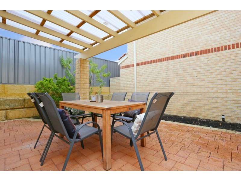 2/107 Wanneroo Road, Tuart Hill WA 6060