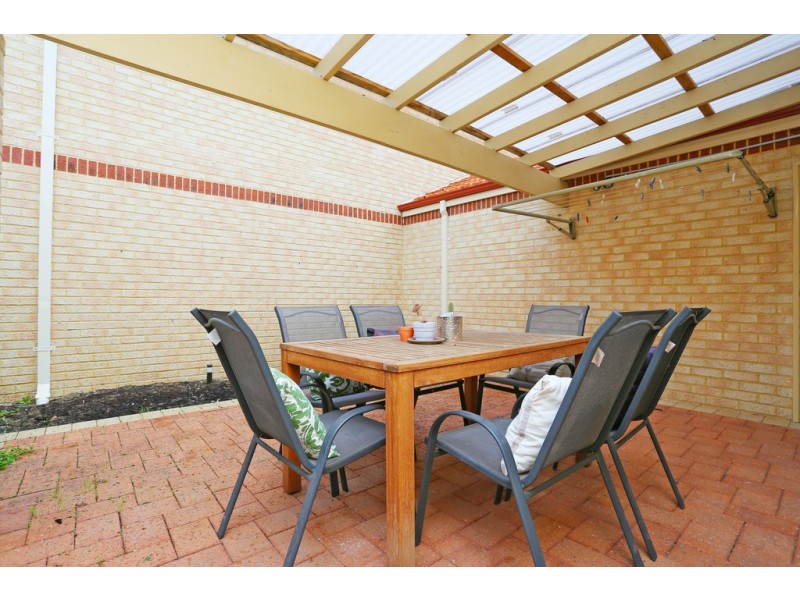 2/107 Wanneroo Road, Tuart Hill WA 6060