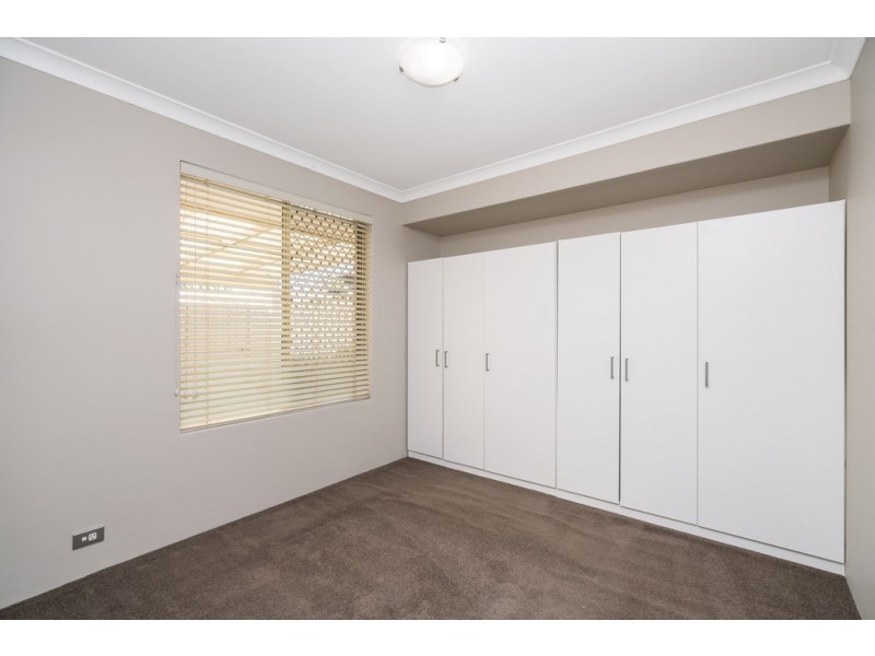 16 Sinai Place, Lockridge WA 6054