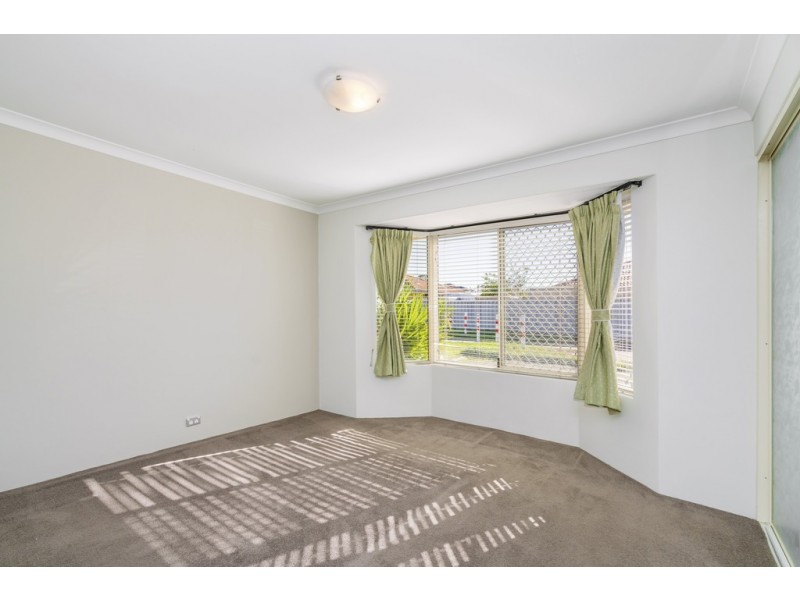 16 Sinai Place, Lockridge WA 6054