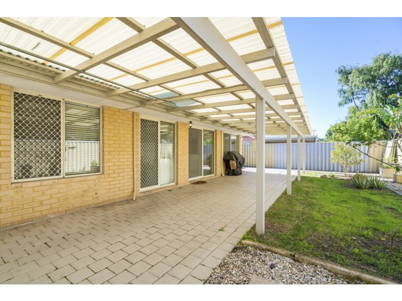 16 Sinai Place, Lockridge WA 6054