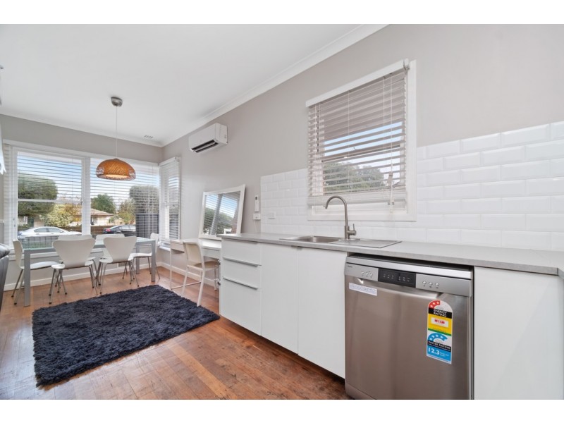 34 Brathwaite Road, Lockridge WA 6054