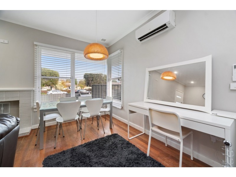 34 Brathwaite Road, Lockridge WA 6054