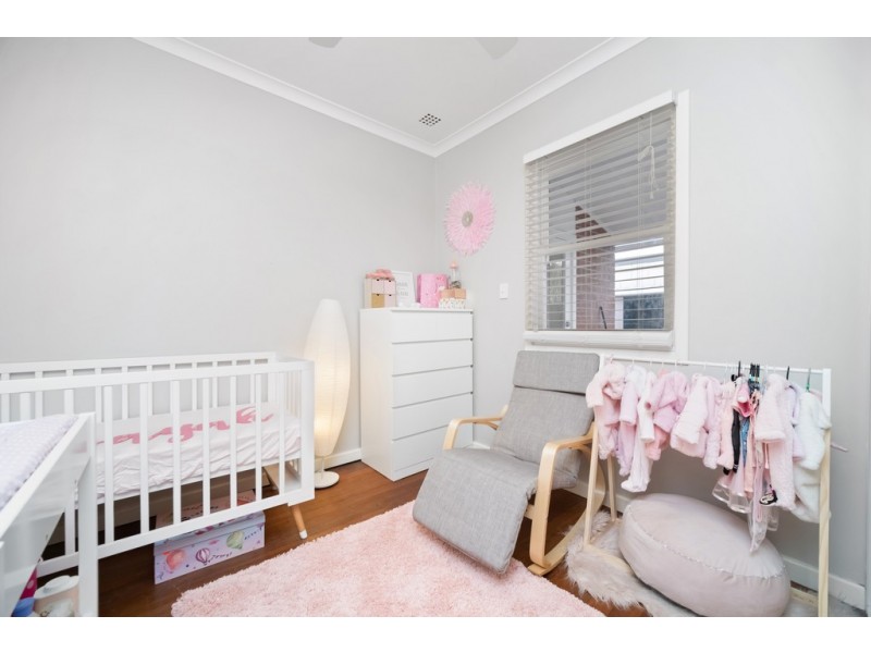 34 Brathwaite Road, Lockridge WA 6054