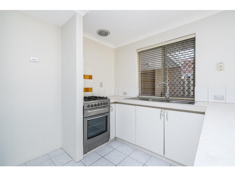 16 Sinai Place, Lockridge WA 6054