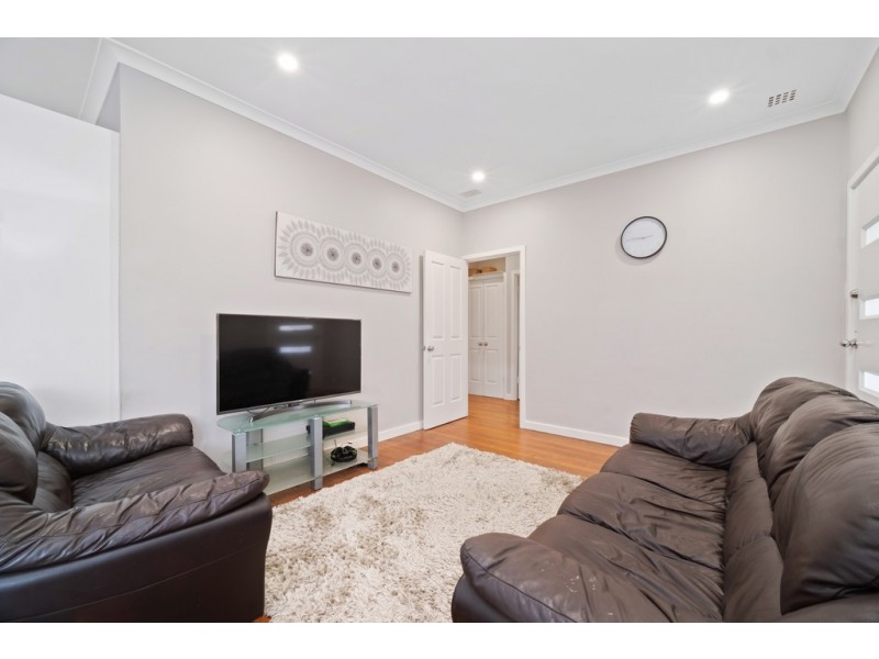 34 Brathwaite Road, Lockridge WA 6054