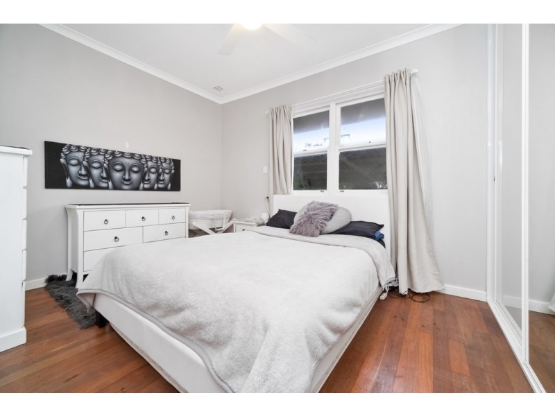 34 Brathwaite Road, Lockridge WA 6054