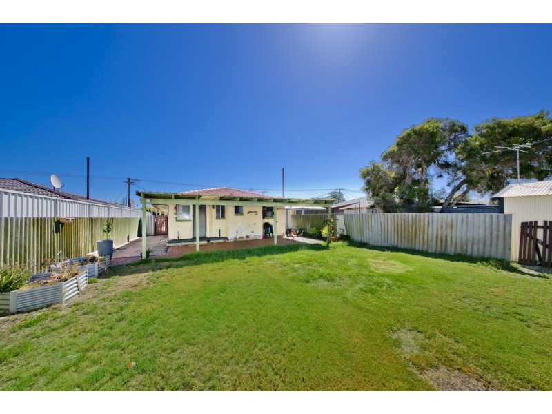 14 Collingwood Street, Dianella WA 6059