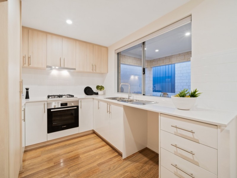 Unit 1/6 Canterbury Court, Nollamara WA 6061