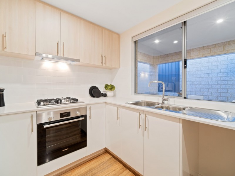 Unit 1/6 Canterbury Court, Nollamara WA 6061