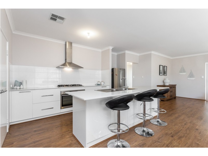 14 Amsterdam Crescent, Alkimos WA 6038