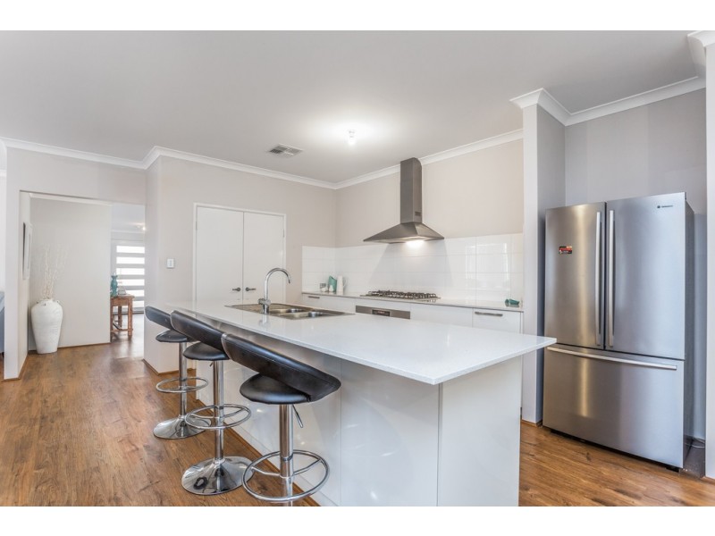 14 Amsterdam Crescent, Alkimos WA 6038