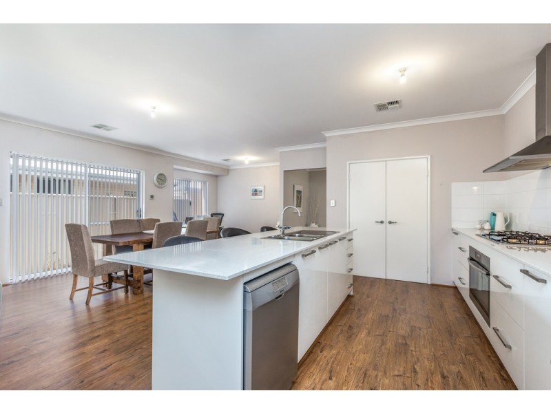 14 Amsterdam Crescent, Alkimos WA 6038