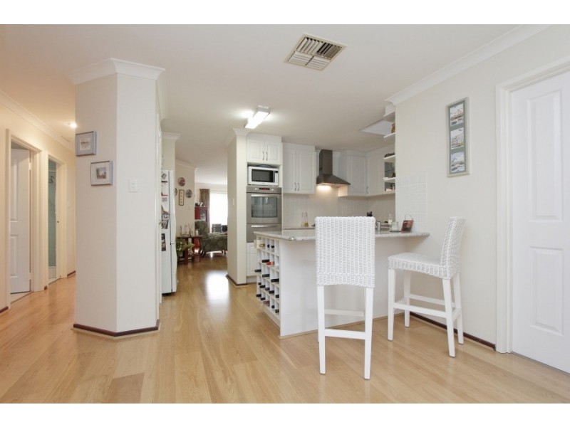 7/16 Second Avenue, Mount Lawley WA 6050