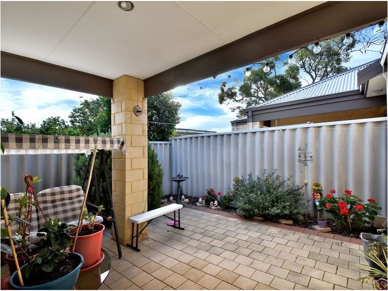 6B Kweda Way, Nollamara WA 6061